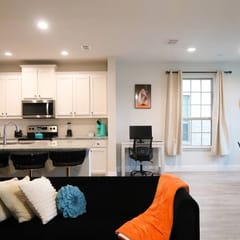 Stylish 3BR Townhome | Workspace | Near Fort Worth