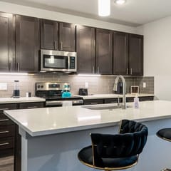 Corporate Housing by MGM