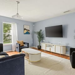Quiet Avon Retreat – Near Indy, IMS & Airport