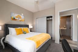 Lux Haven Whitestown