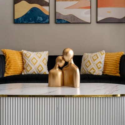Lux Haven Whitestown