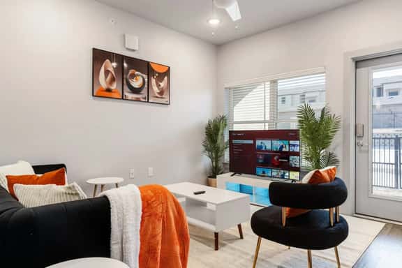 Corporate Housing by MGM - Image 1
