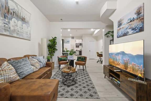 Cozy 2BR Indianapolis Home | Great Value Stay - Image 1