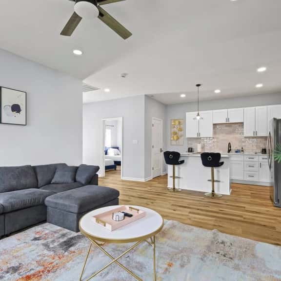 Modern 4BR | Chef's Kitchen + Soaking Tub · Indy - Image 1