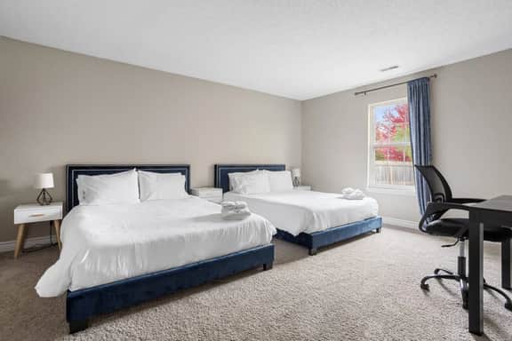 Peaceful Suburban Retreat – Spacious & Serene