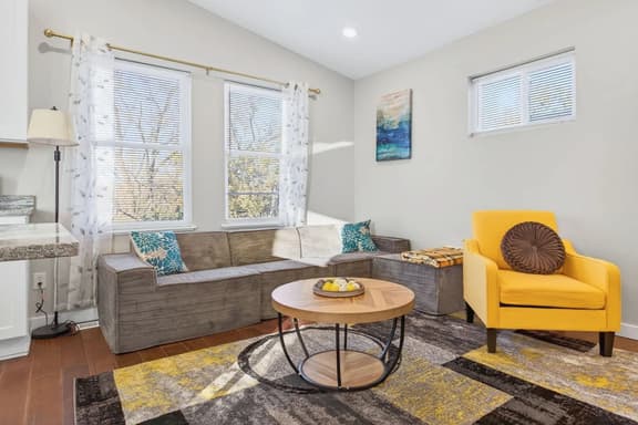 Charming Retreat Steps from Fountain Square